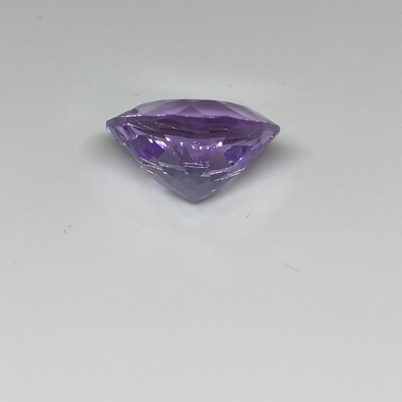 💋9 Carat Pear Rose Quartz Stone - Picture 6 of 6